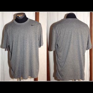 Men's Size XL Nike Dri-Fit Shirt